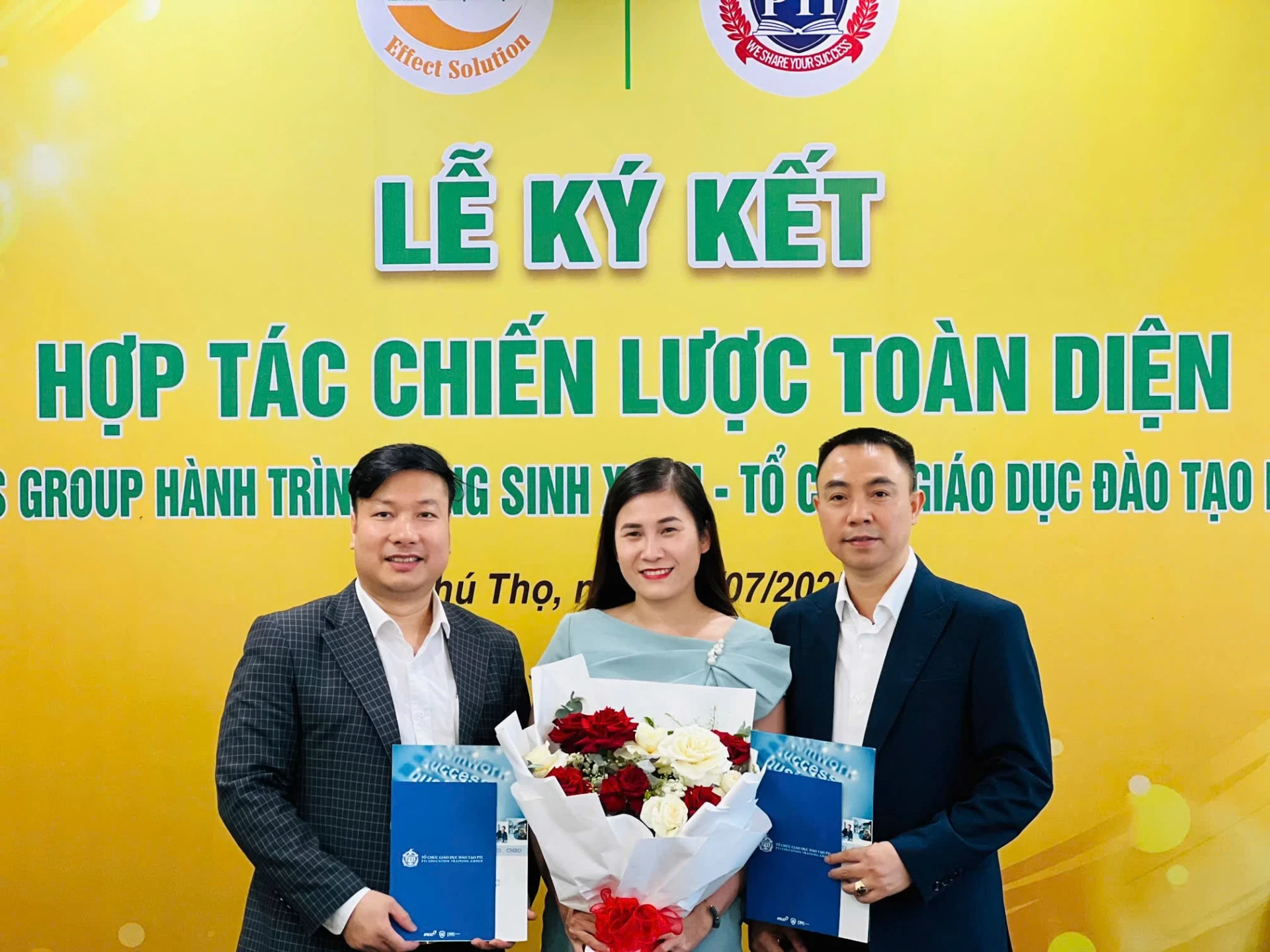 z6899581156982_3d878d50d3f294df76ab857b3d215afc